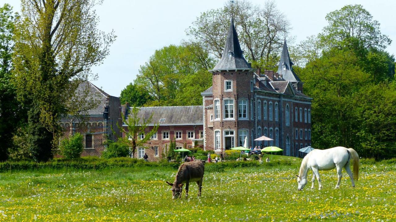 圣特雷登Kasteel Nieuwenhoven公寓 外观 照片